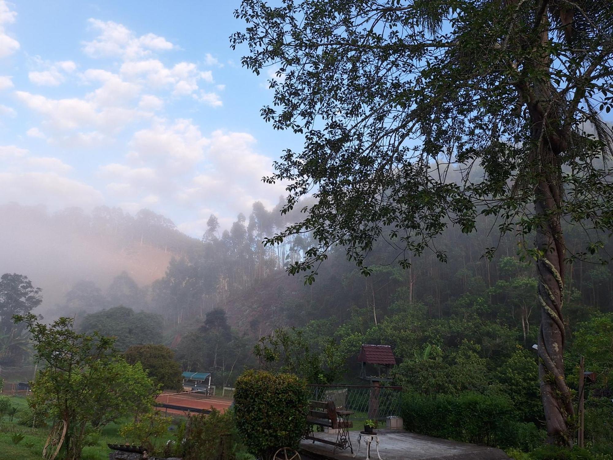 Vila Chacara Ladeira De Pedra Salesópolis Exteriér fotografie