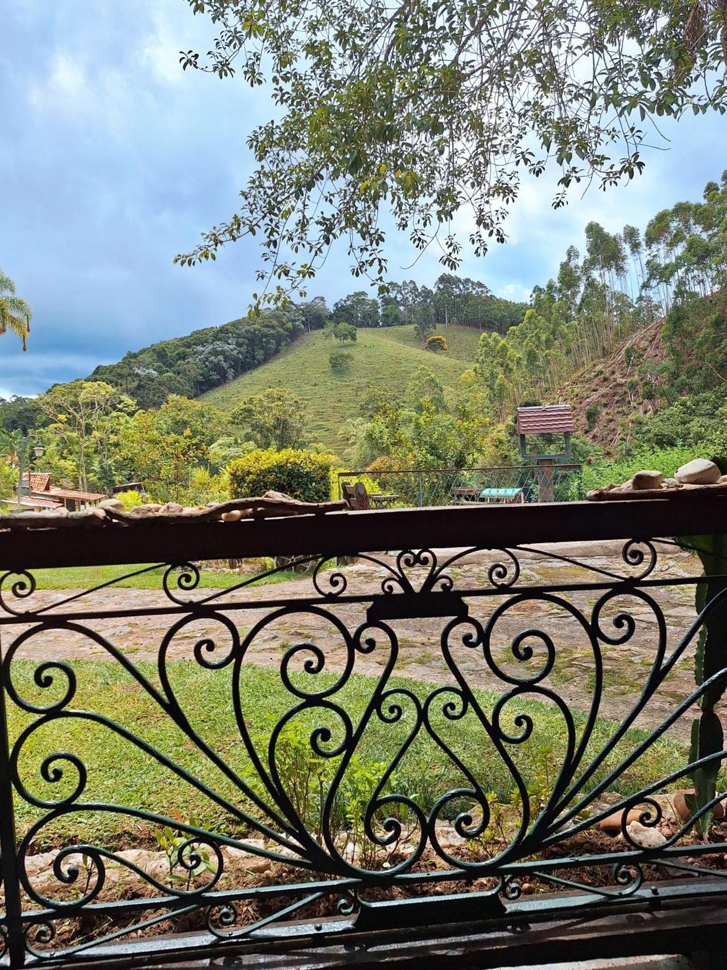 Vila Chacara Ladeira De Pedra Salesópolis Exteriér fotografie